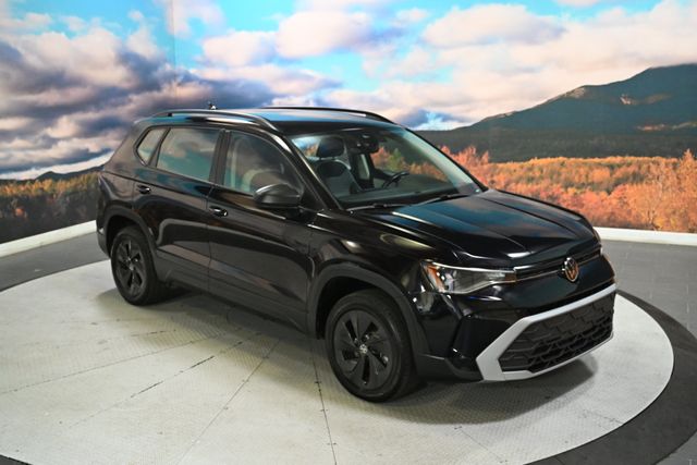 Deep Black Pearl 2025 Volkswagen Taos SUV / Crossover Front-Wheel Drive 8-Speed Automatic