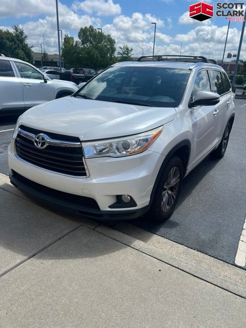 2014 Toyota Highlander XLE V6