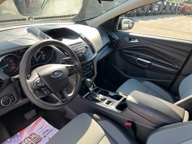 2017 Ford Escape SE 13