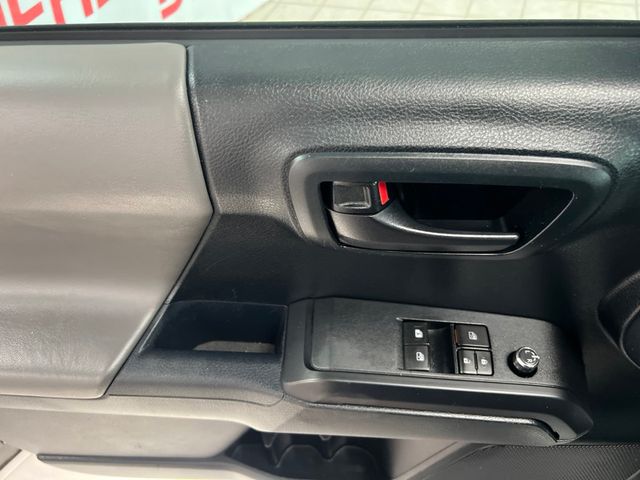 Used 2017 Toyota Tacoma Truck