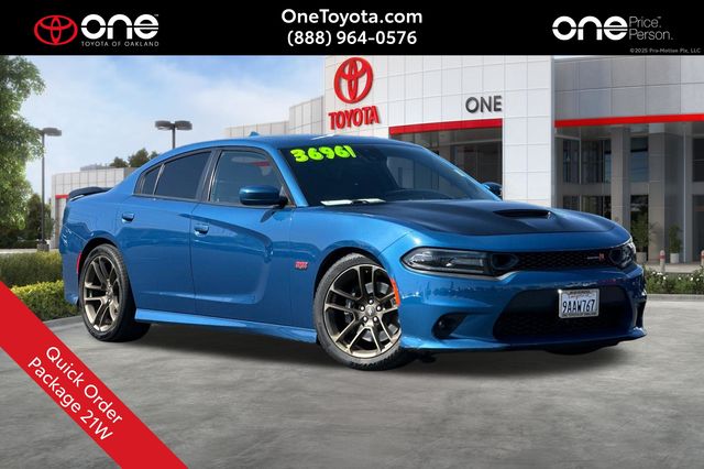 Blue (Frostbite) 2021 Dodge Charger Sedan Rear-Wheel Drive 8-Speed Automatic