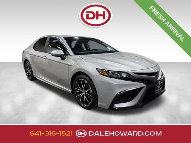 Celestial Silver Metallic 2021 Toyota Camry Sedan Front-Wheel Drive 8-Speed Automatic