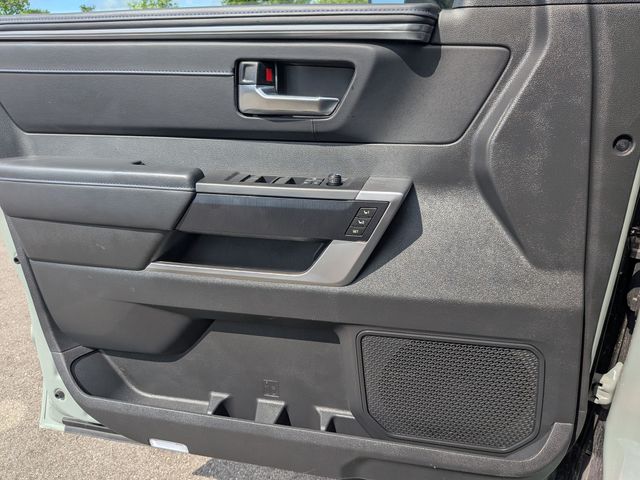 2025 Toyota Sequoia - Image 15