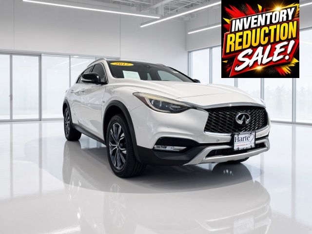 2017 INFINITI QX30