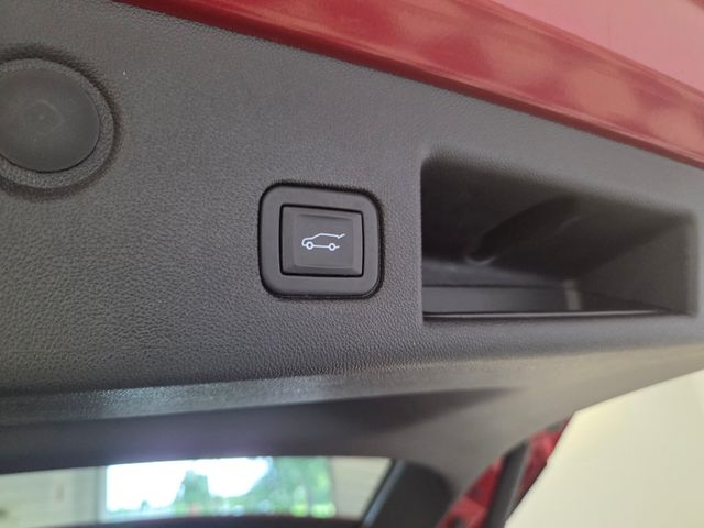 Used 2023 Chevrolet Equinox SUV