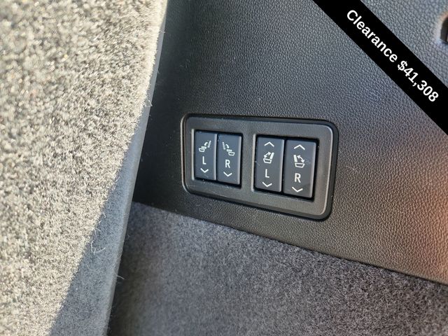 Used 2025 Cadillac XT6 For Sale in Grove City, OH