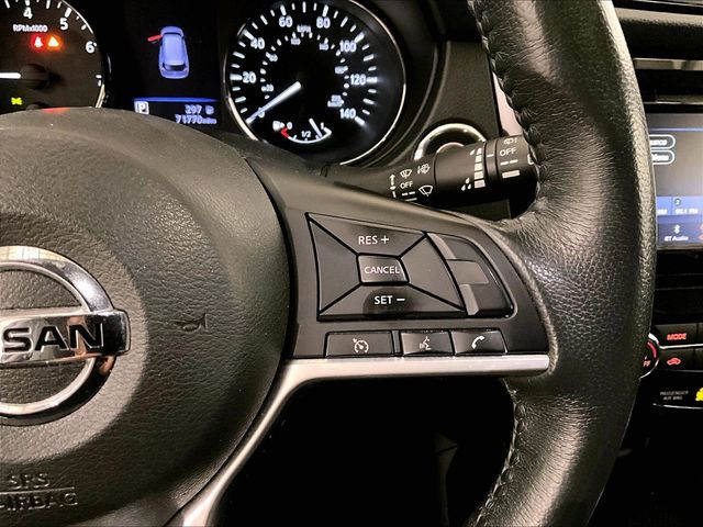 2018 Nissan Rogue SV White at Phil Fitts Ford