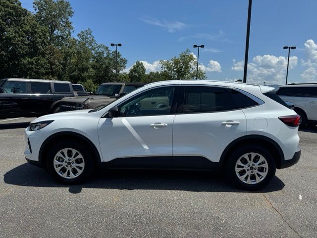Used 2024 White Ford Active image 4