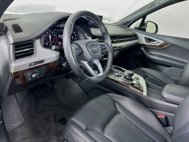 Thumbnail: 2019 Audi Q7 - 9