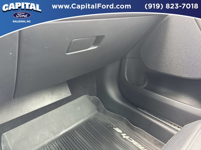 Used 2023 White Ford Premium image 28