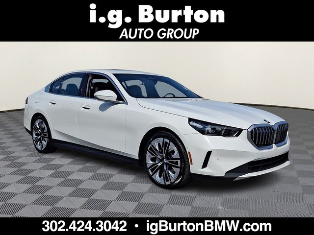 2025 BMW 5 Series 530i xDrive