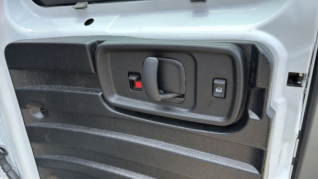 Used 2025 White Chevrolet Work Van image 33