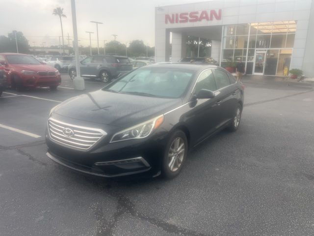 Used 2015 Hyundai Sonata SE with VIN 5NPE24AF0FH165620 for sale in North Charleston, SC