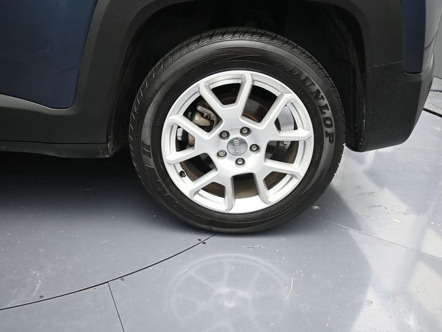 2021 Jeep Renegade Latitude Blue at Victoria Chrysler Dodge Jeep Ram