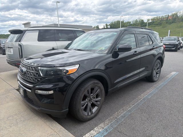 2022 Ford Explorer XLT 4WD's photo