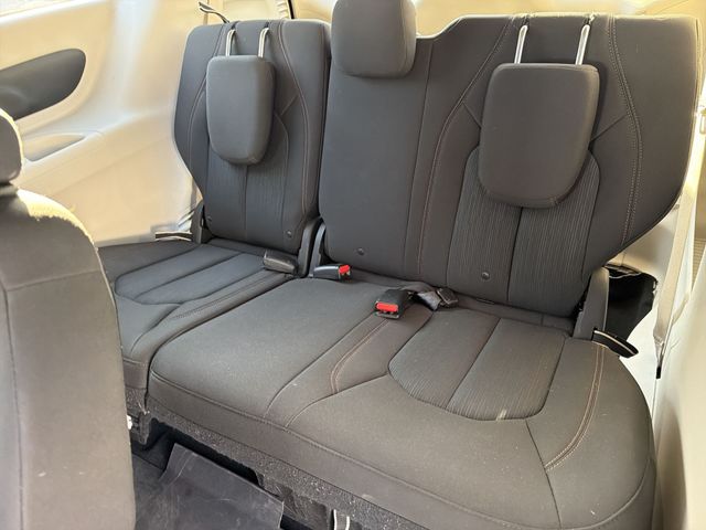 Used 2018 Red Chrysler Touring Plus image 21