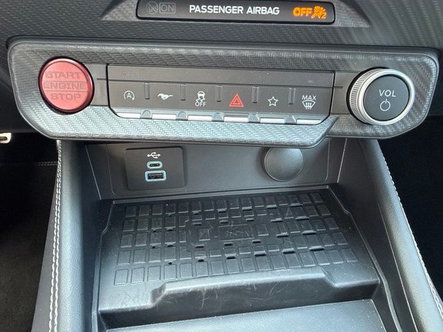 2024 Ford Mustang EcoBoost Premium:169539A