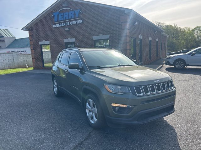 Olive Green Pearlcoat 2021 Jeep Compass Latitude FWD SUV / Crossover Front-Wheel Drive 6-Speed Automatic
