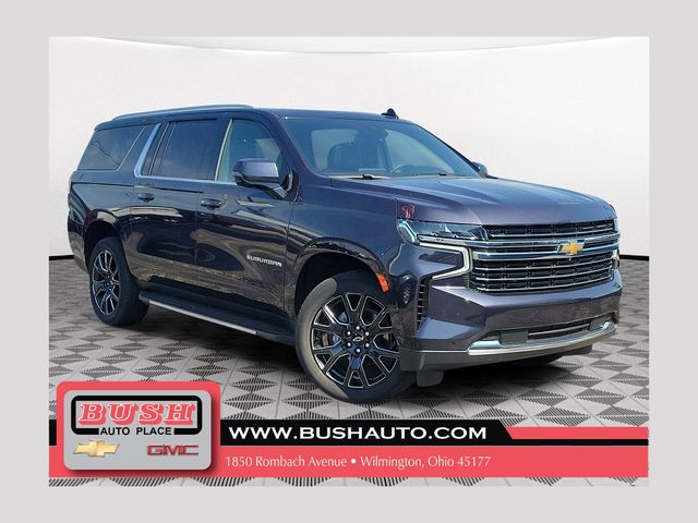 Dark Ash Metallic 2023 Chevrolet Suburban LT 4WD SUV / Crossover Four-Wheel Drive