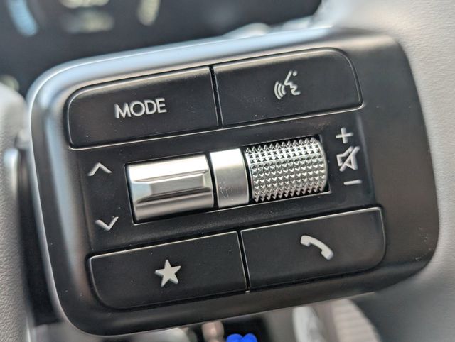 New 2026 Black Hyundai SEL image 17