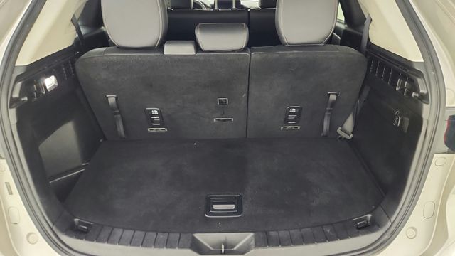 2024 Mazda CX-90 3.3 Turbo Preferred Plus Silver at Baytown Hyundai