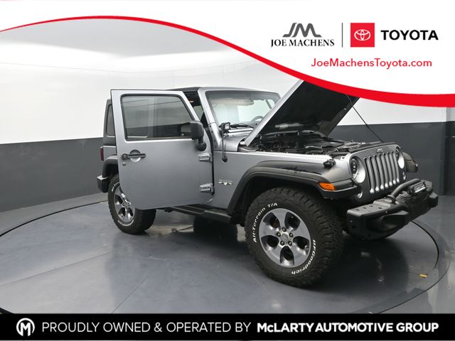 Billet Silver Metallic Clearcoat 2016 Jeep Wrangler Sahara 4WD SUV / Crossover Four-Wheel Drive 5-Speed Automatic
