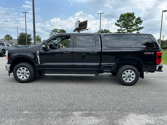 2023 Ford F-250SD XLT 2