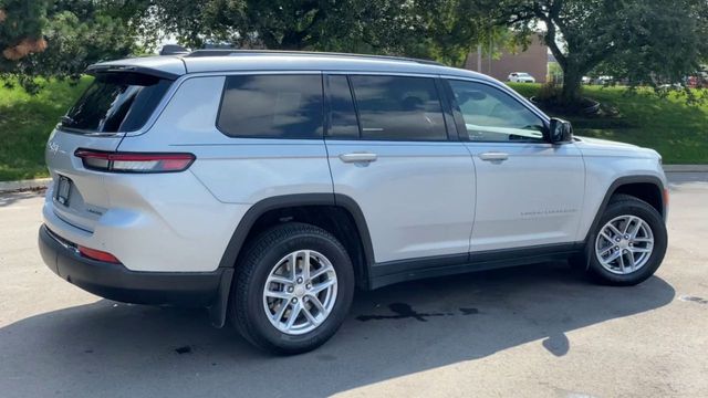 2021 Jeep Grand Cherokee L Laredo 8