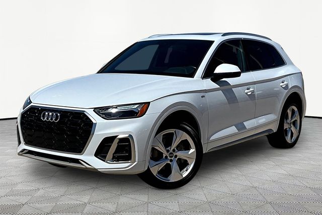 Glacier White Metallic 2023 Audi Q5 quattro Premium Plus S Line 45 TFSI SUV / Crossover All-Wheel Drive 7-Speed Automatic