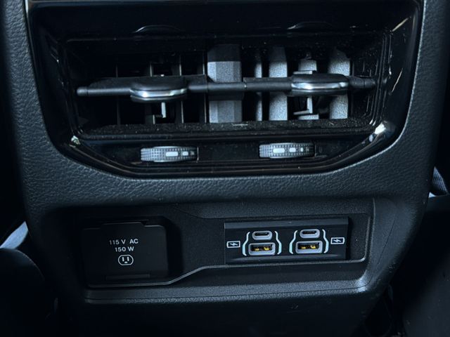 Used 2025 Black Jeep Laredo image 18