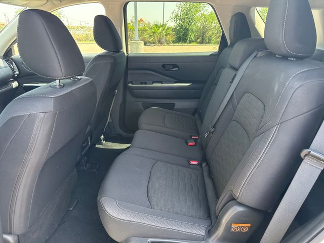 Certified Used 2025 White Nissan S image 11