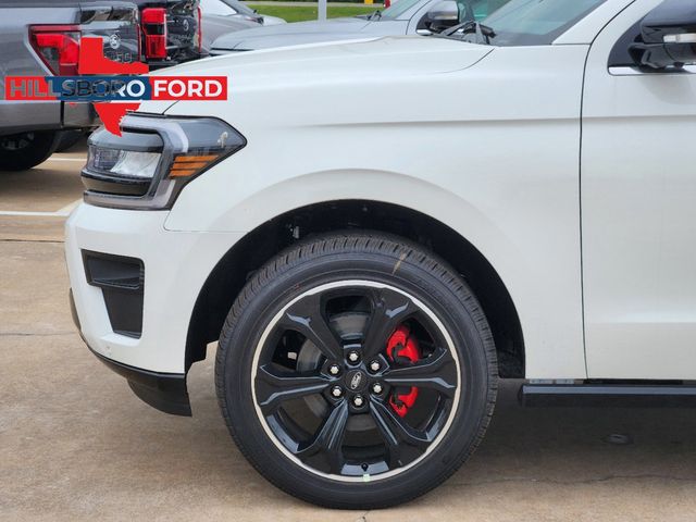 2024 Star White Metallic Tri-Coat Ford Expedition Limited RWD SUV