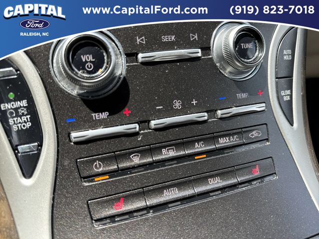Used 2018 Red Lincoln Select image 29