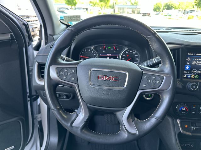 Used 2022 White GMC AT4 image 15