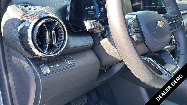 new 2026 Chevrolet Equinox car, priced at $30,820