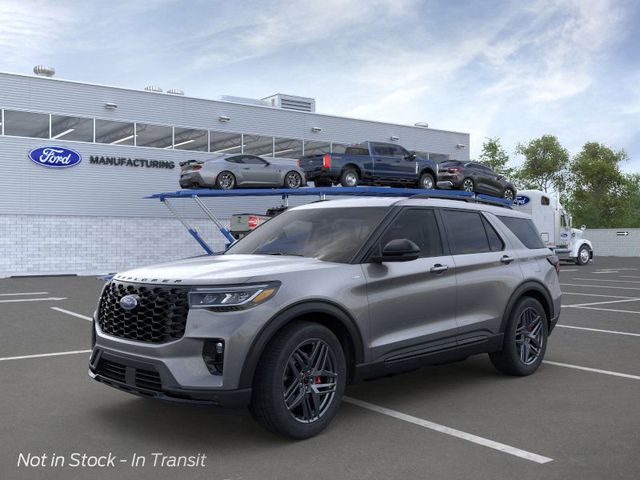 2025 Ford Explorer ST-Line 2