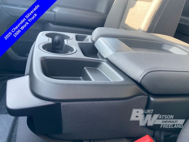 2025 Chevrolet Silverado 1500 WT photo