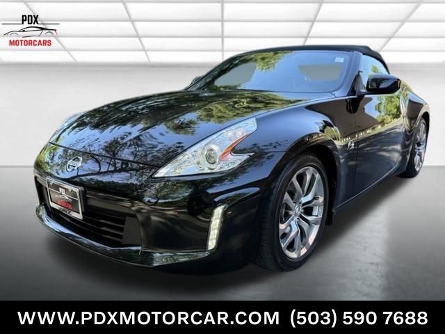 Gray (Magnetic Black Metallic) 2014 Nissan 370Z Convertible Rear-Wheel Drive 7-Speed Automatic
