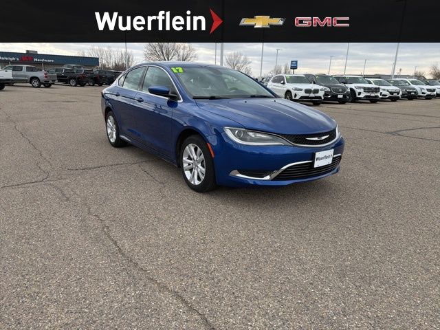 2017 Chrysler 200 Limited Sedan FWD