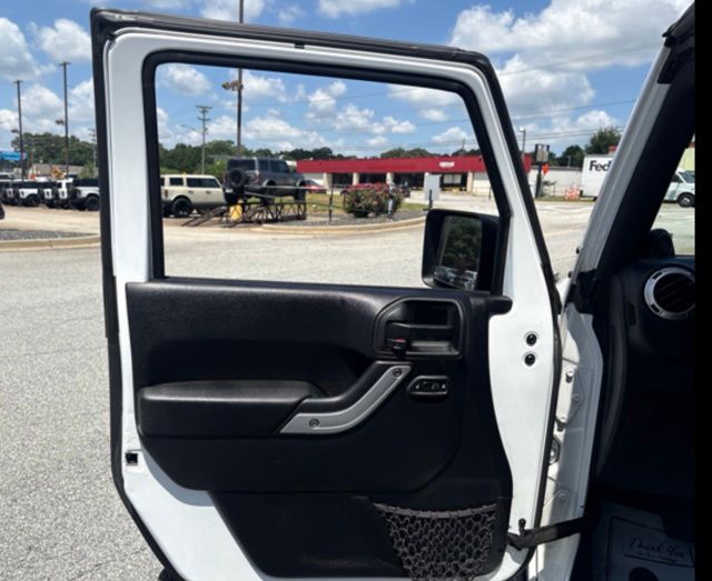 Used 2014 Jeep Wrangler SUV