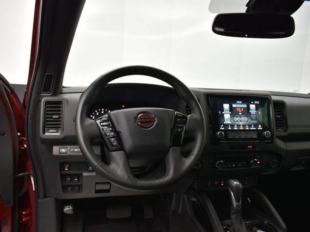 2022 Nissan Frontier PRO-4X 27