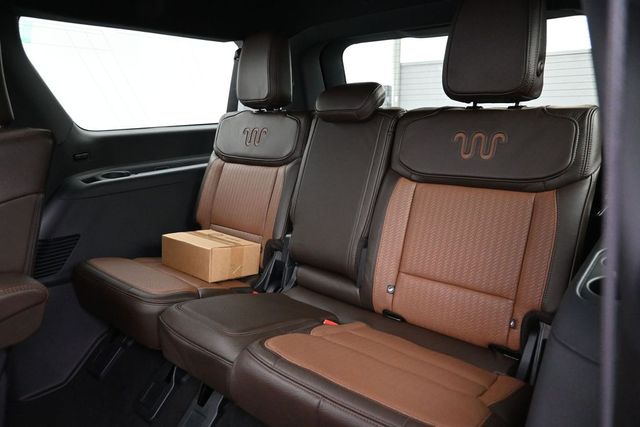 New 2026 White Ford King Ranch image 30
