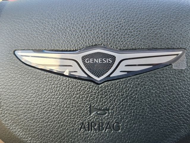 2027 Genesis GV80