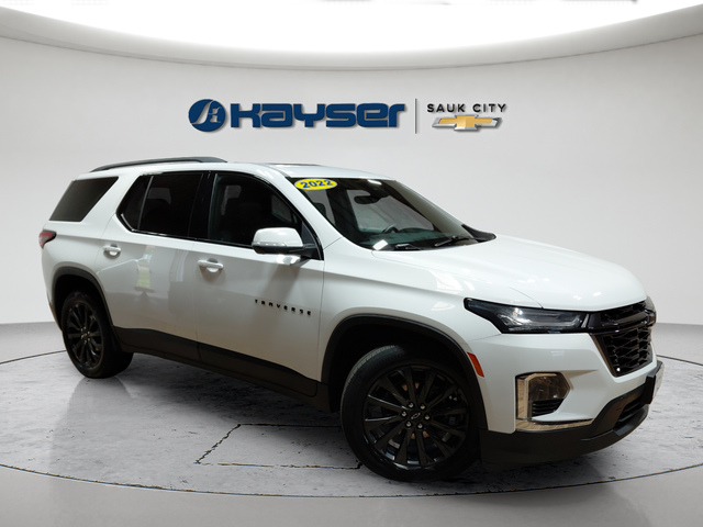 Summit White 2022 Chevrolet Traverse SUV / Crossover Four-Wheel Drive 9-Speed Automatic