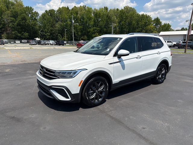 White 2023 Volkswagen Tiguan SUV / Crossover All-Wheel Drive 8-Speed Automatic