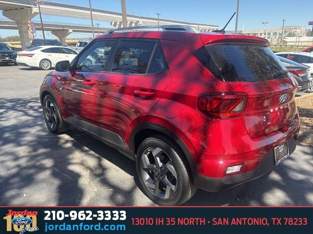 Used Car 2023 Hyundai Venue  Sel For Sale Under $20,000 In San Antonio, Texas