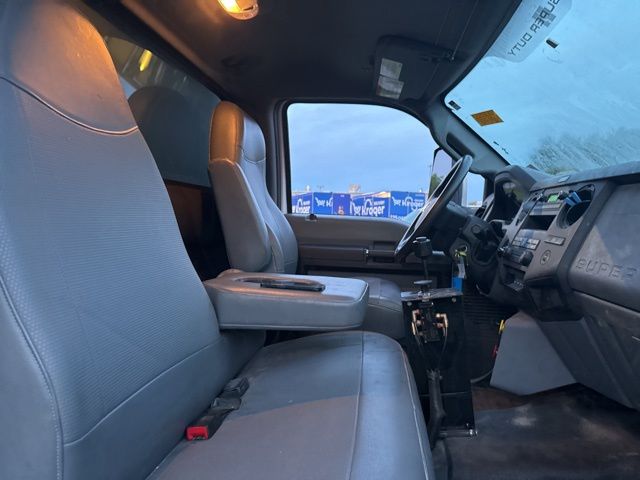 2022 Oxford White Ford F-750 Straight Frame Base RWD Truck