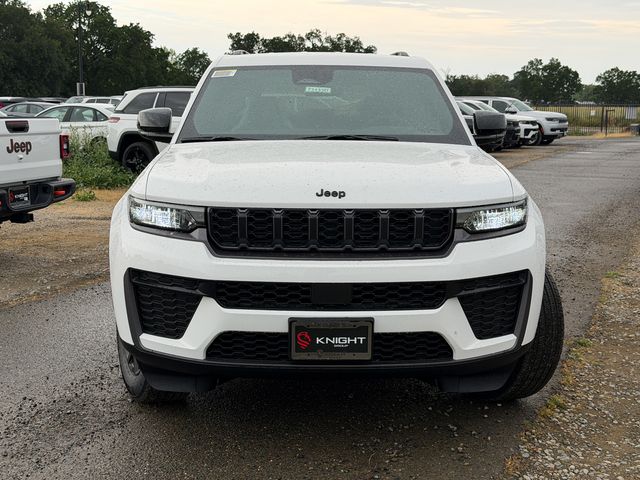 new 2026 Jeep Grand Cherokee car, priced at $36,930
