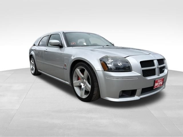 2006 Dodge Magnum SRT8 RWD