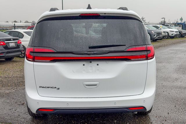 new 2026 Chrysler Pacifica car, priced at $47,180